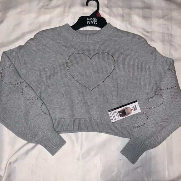nyc madden Sweaters - NWT NYC MADDEN BLING HEART SWEATER SMALL